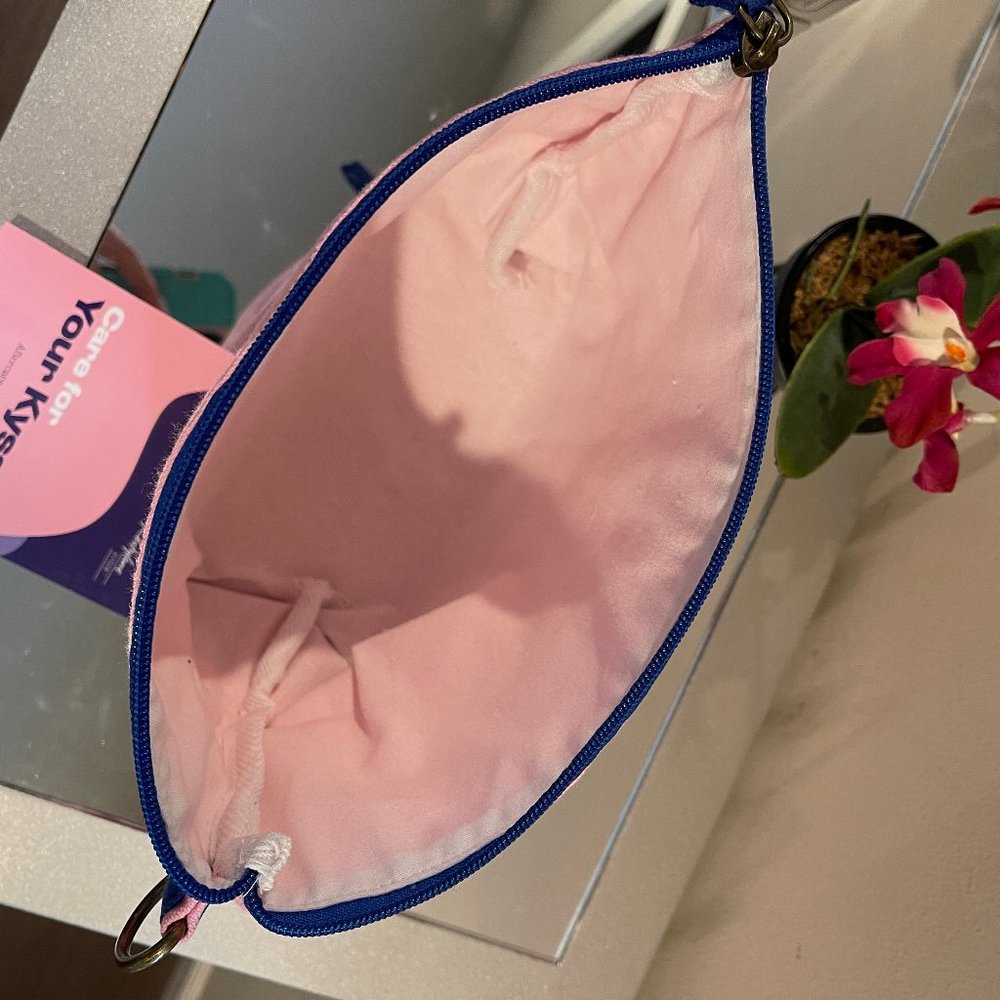 NWT RESTYLANE Beauty Kysse Pro Lip Care Gift Set - Picture 14 of 14